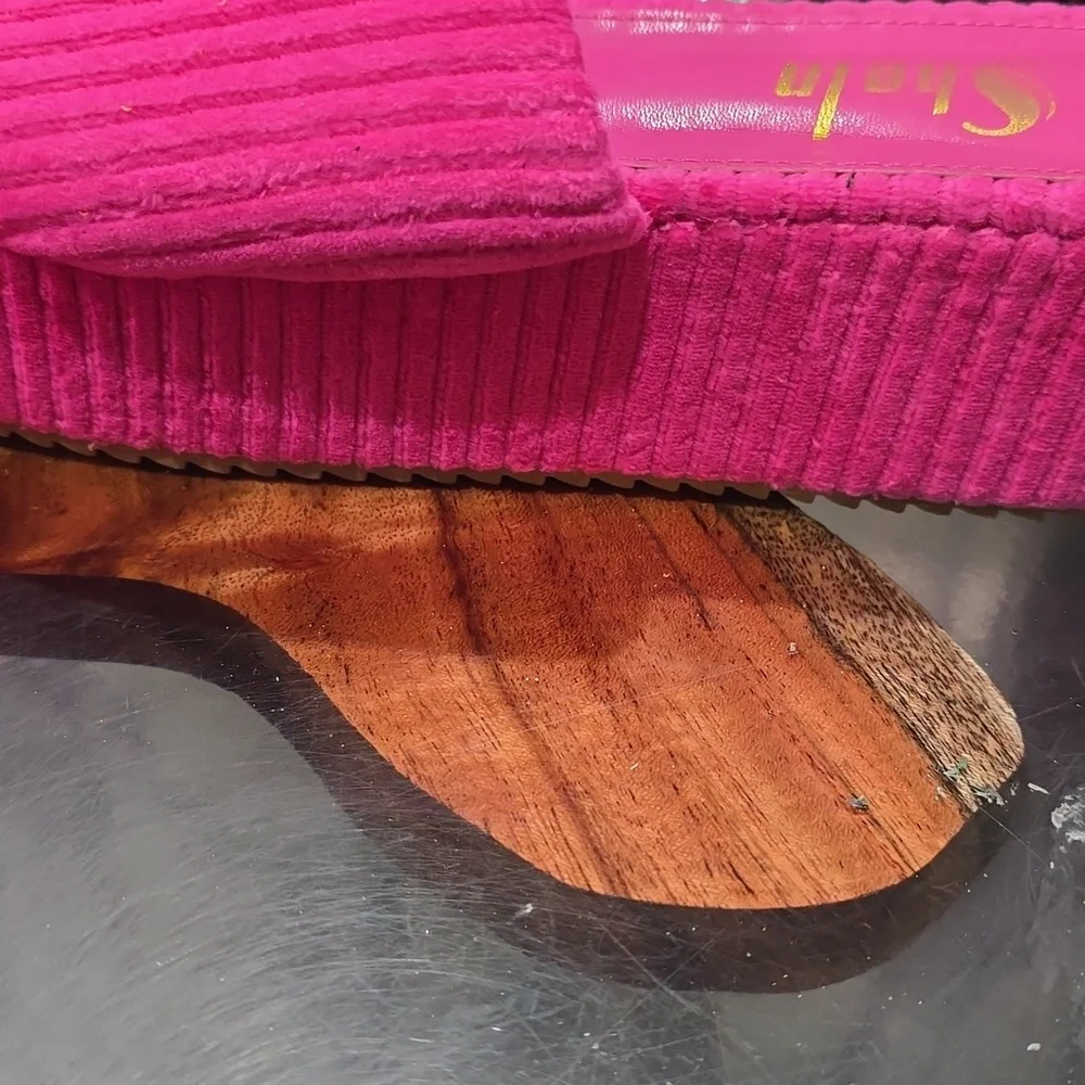 Pink Wedges with Ribbed Texture 10 - Picture 7 of 7